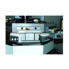 110WY-7Z 七轴卧式圆盘钻孔攻牙专用机